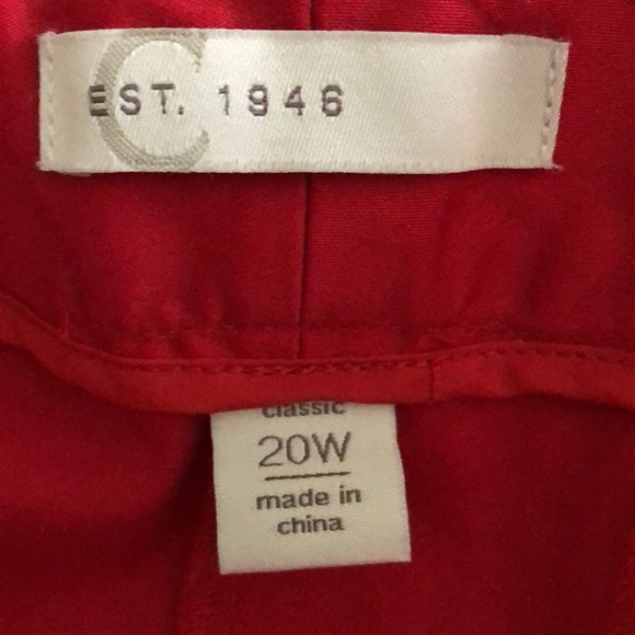 Red Crop  Capri Pants in excellent condition! - Picture 7 of 8